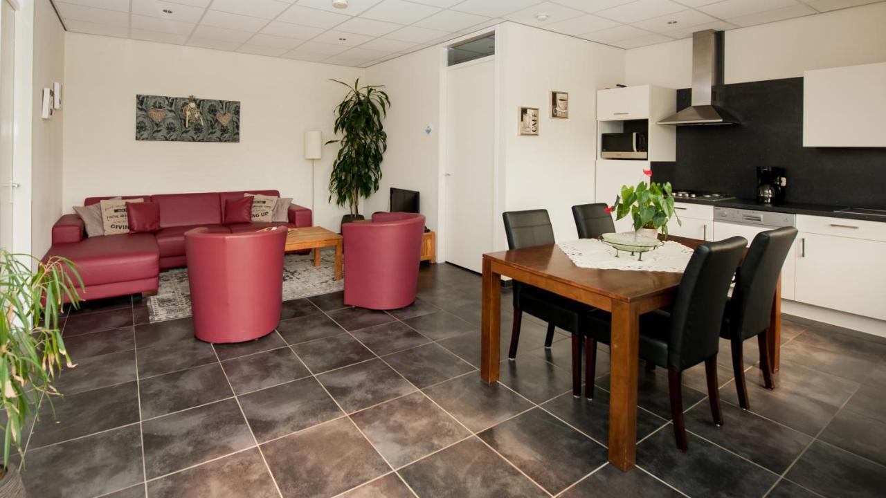Camping En Vakantiewoning 'Ut Tumpke' Kessel  Extérieur photo