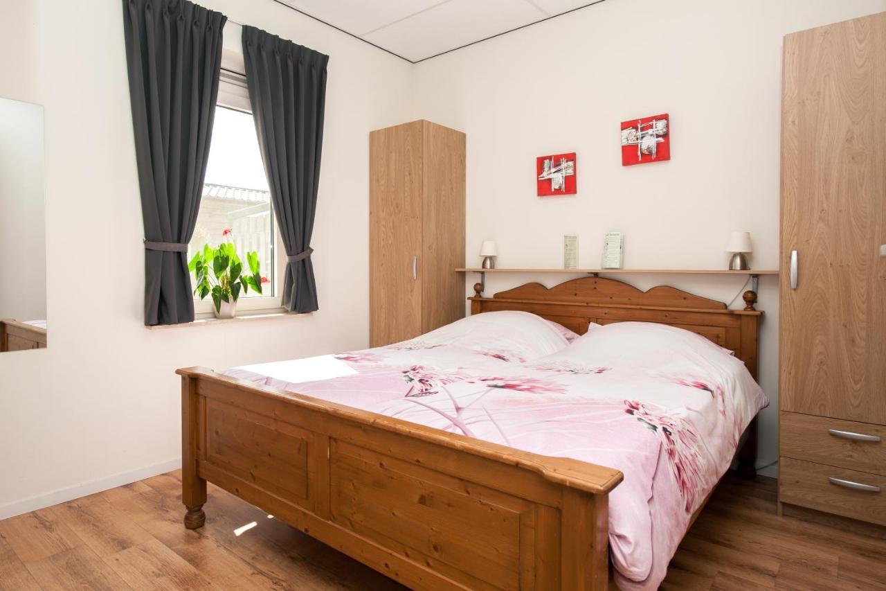 Camping En Vakantiewoning 'Ut Tumpke' Kessel  Extérieur photo